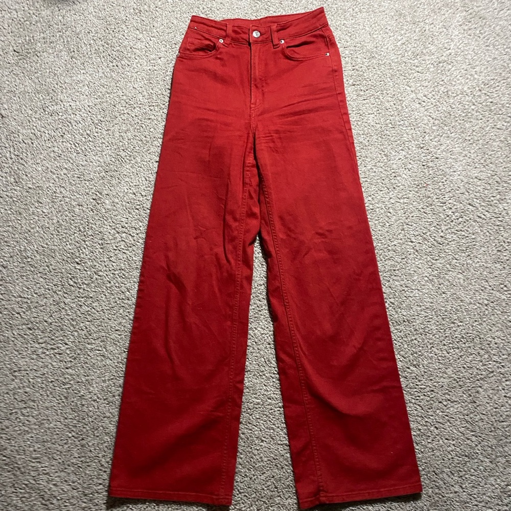 red jeans